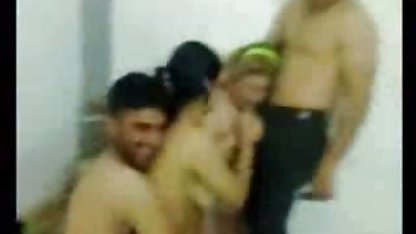 Pertama kali pantat ૦ bokep kanjut gede Gore petualangan!