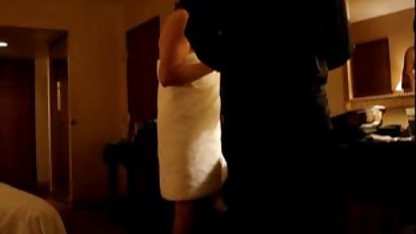 Baby Got Boobs - Kelinci Susu vidio sek kontol gede di luar Charles Colton