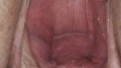 Seksi cewek seksi dengan toket besar bokep kintol gede mainan di