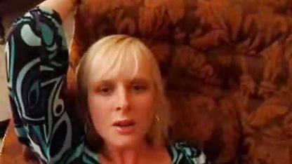 Klasik, video dientot kontol gede Katy