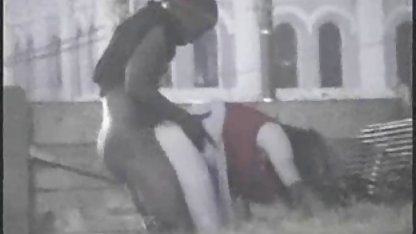 Rambut merah cewek seksi yang tahu jilbab kontol gede bagaimana untuk memuaskan dirinya lesbian mantan pacar